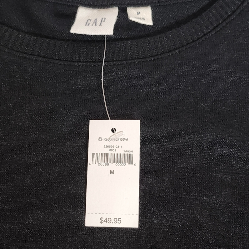 GAP NWT women' size Medium open shoulder ruffle long sleeves black shirt. - Picture 4 of 6